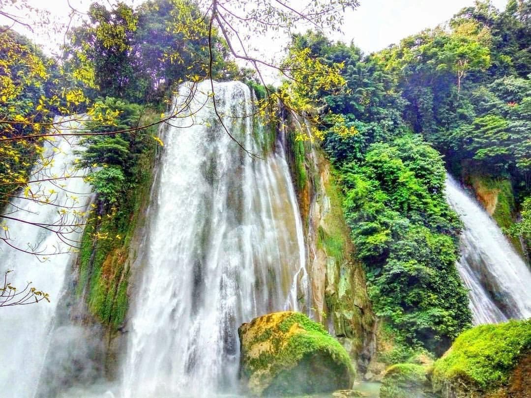 Pemandangan Curug Cikaso