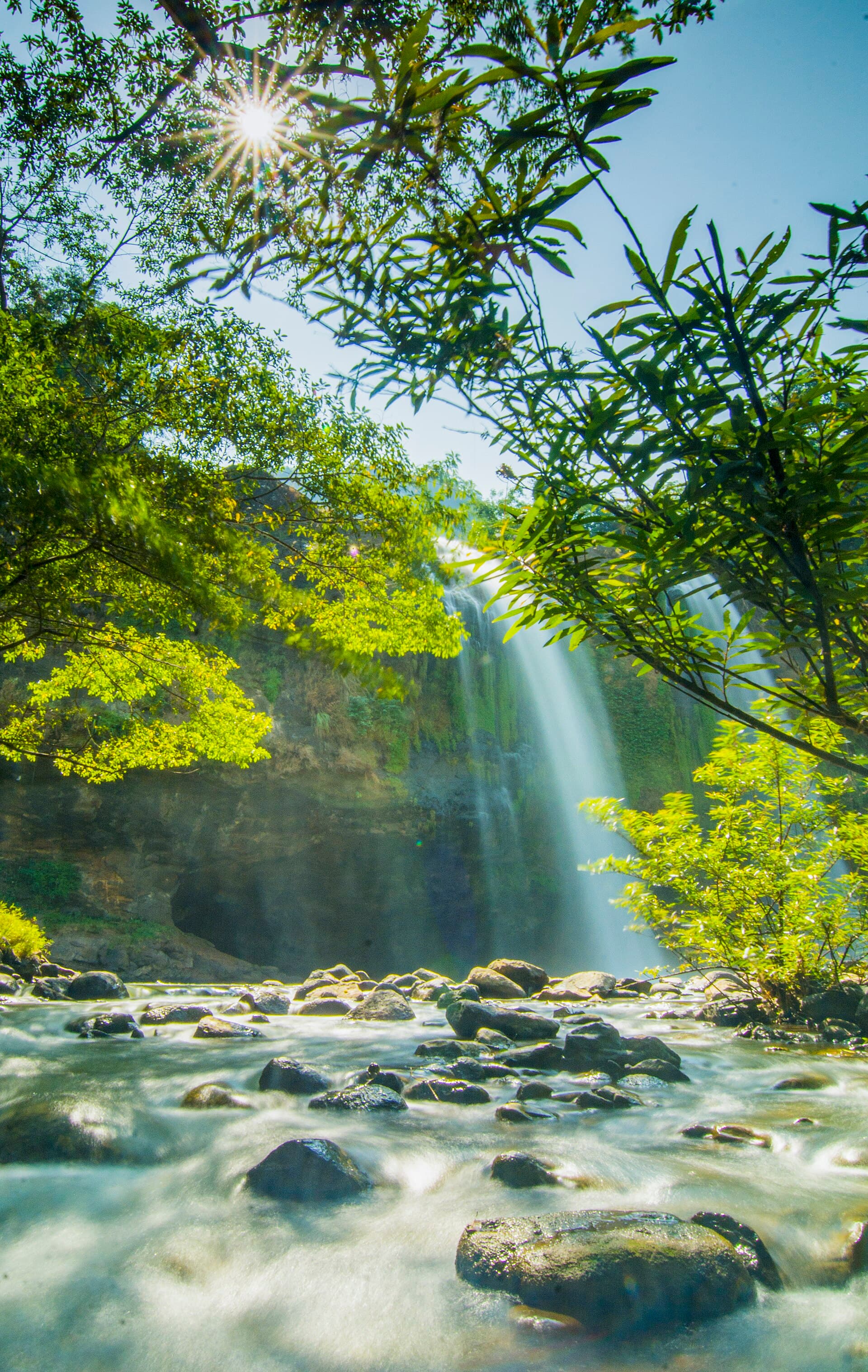 Pemandangan Curug Sodong